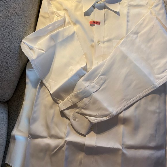 Brooks Brothers shirt - Picture 3 of 3